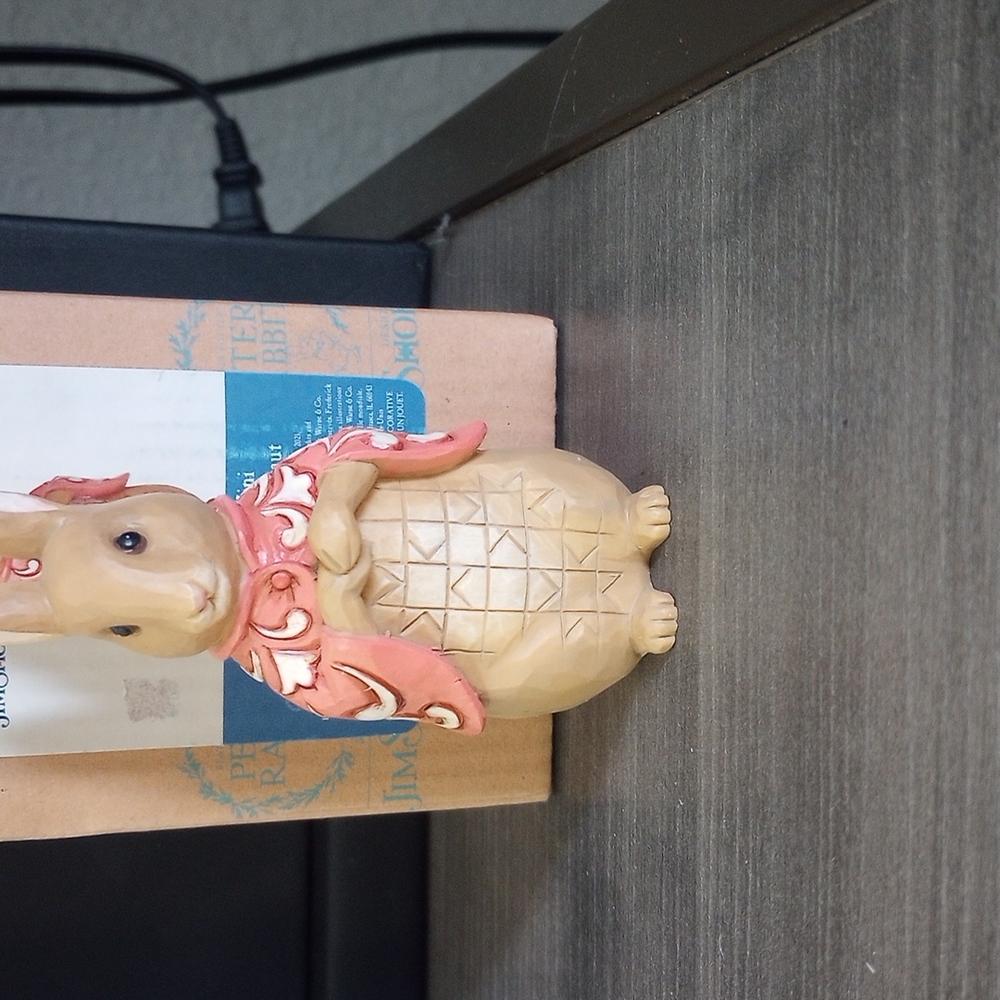 Jim Shore Pink and Tan Sculpture Art Piece